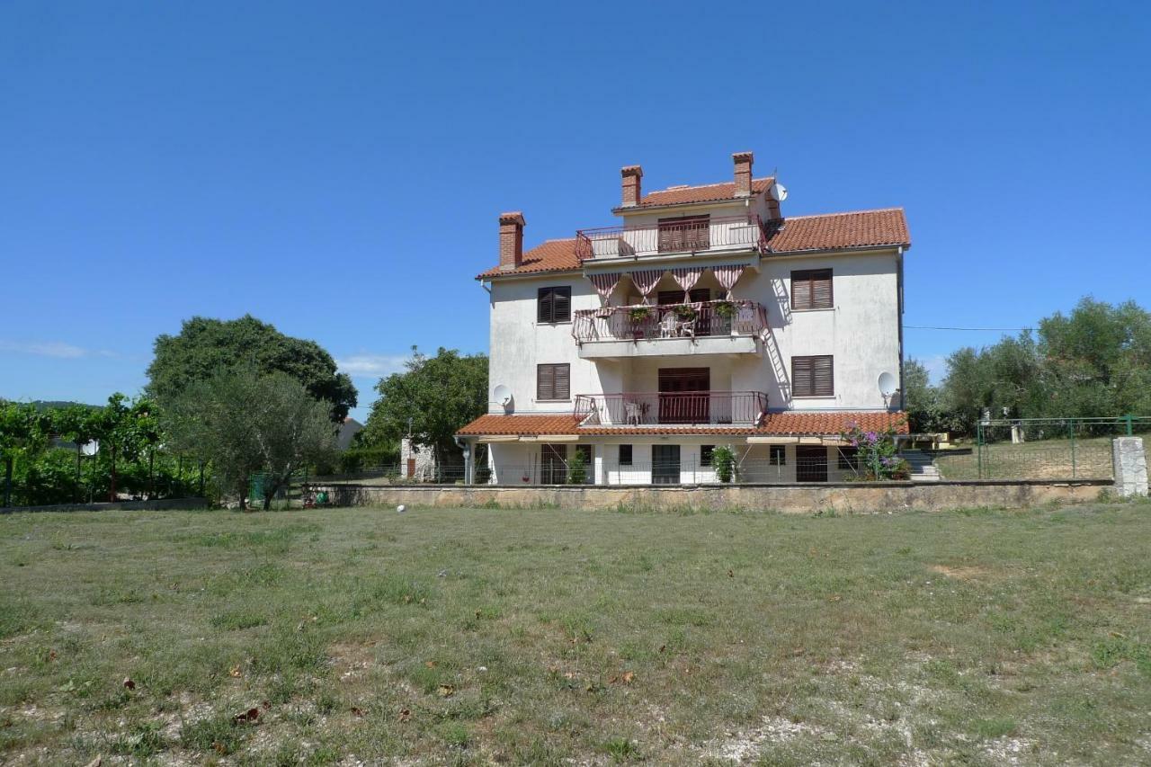 Apartments Smolica Labin  Kültér fotó